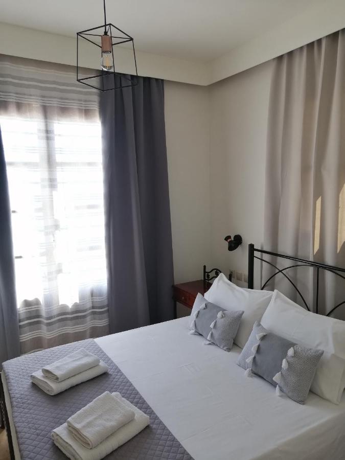 Oasis Apartments Livadia  Bagian luar foto