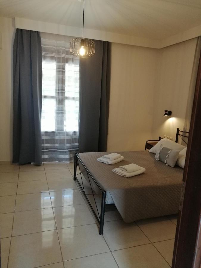 Oasis Apartments Livadia  Bagian luar foto